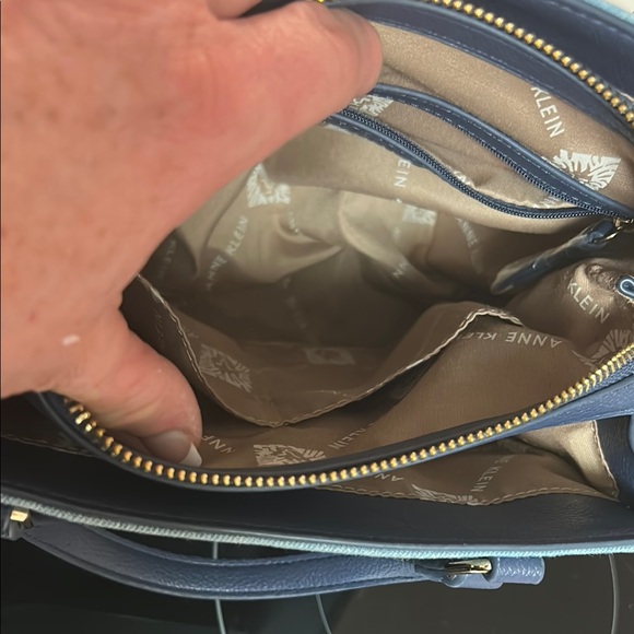 Anne Klein Blue and Navy Tote Bag - Picture 6 of 7